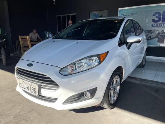 FORD FIESTA 1.6 SE SEDAN 16V FLEX 4P POWERSHIFT